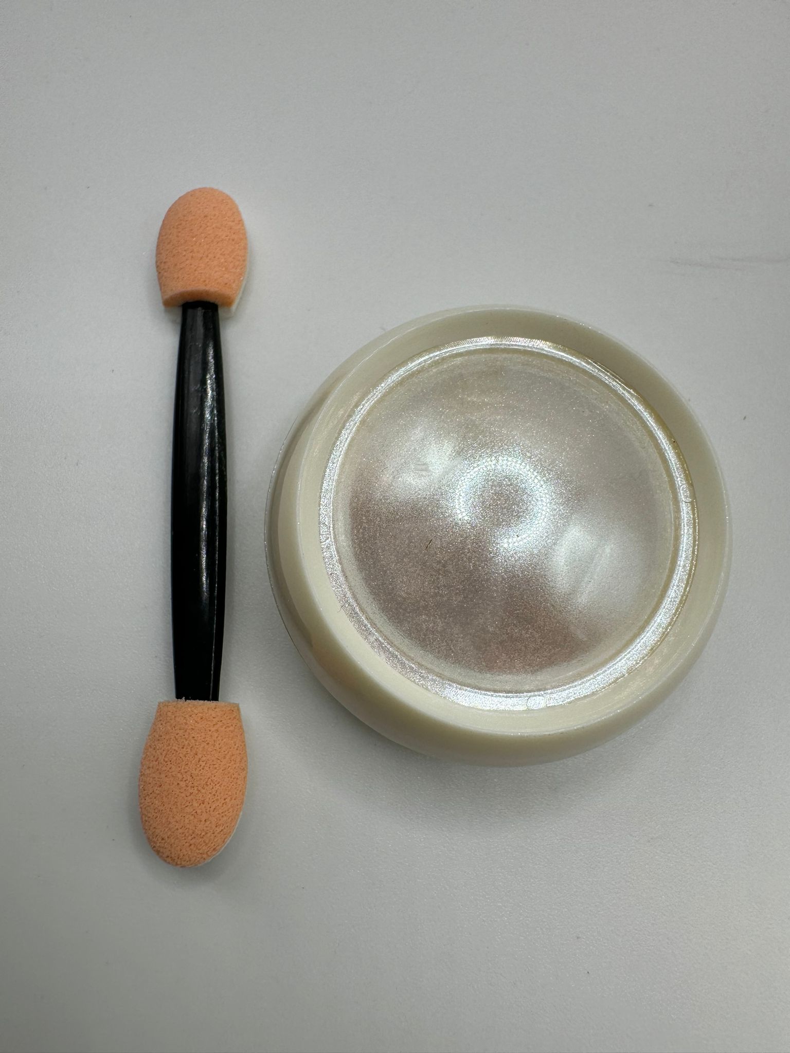 WhatsApp Image 2024-11-06 at 19.55.12 Pigment Perlat Unghii - imagine 1