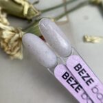 BEZE Rubber Base Nr.4, 8ml, Patrisa Nail - imagine 3