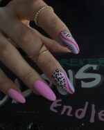 Gel Polish Lapochka 680 Ur Cute, Milk - imagine 2