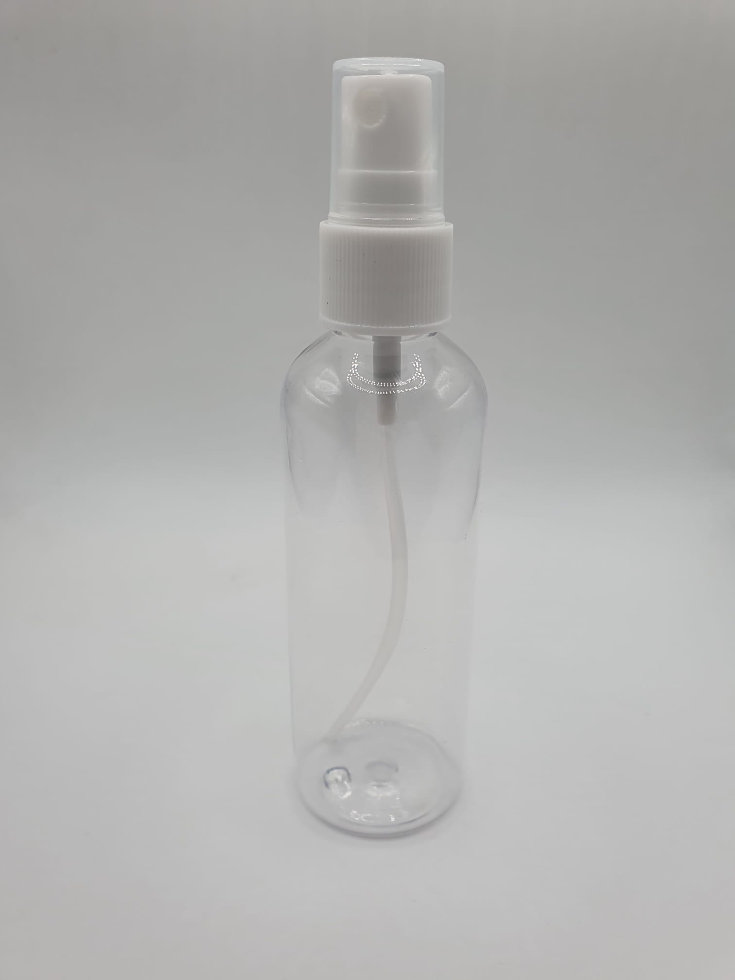 WhatsApp-Image-2023-11-24-at-20.21.32-1.jpeg Recipient Din Plastic Cu Pulverizator 75ml - imagine 1