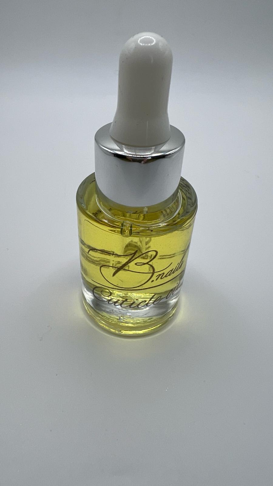WhatsApp-Image-2024-02-12-at-17.38.46-4.jpeg Ulei Pentru Cuticule Cu Pipeta Banane 12ml, Bnails - imagine 1