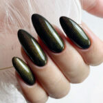 Oja Semipermanenta Volcanic V21, 8ml, Patrisa Nail - imagine 4